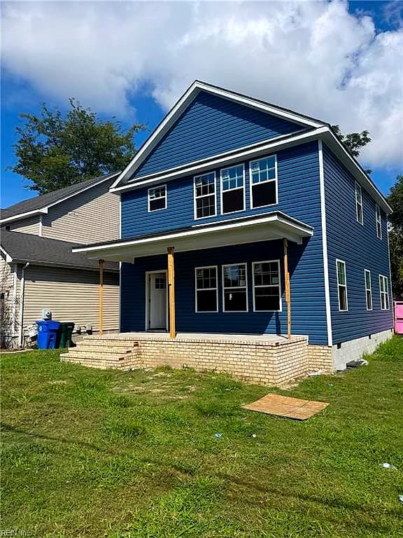 1215 33rd ST, NEWPORT NEWS VA 23607 - Main photo