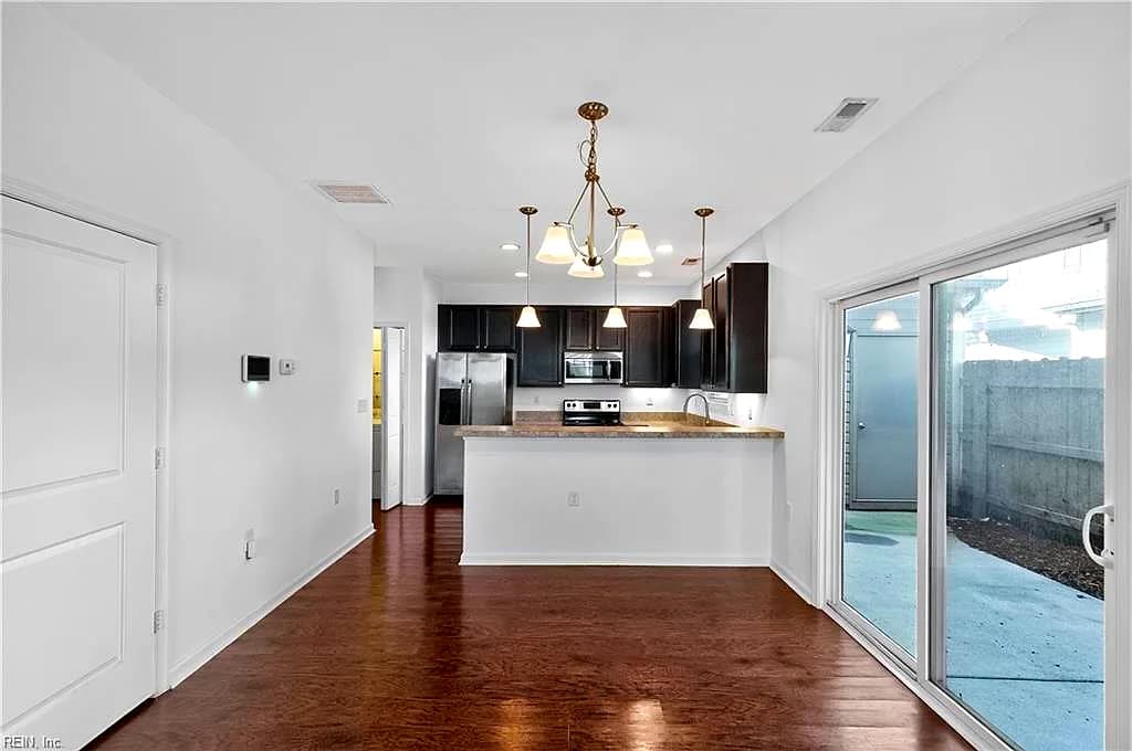 1621 Brimington LN, VIRGINIA BEACH VA 23456 thumb 8