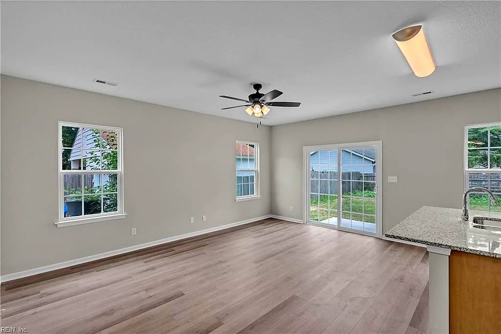 105 Franklin AVE, PORTSMOUTH VA 23702 thumb 12
