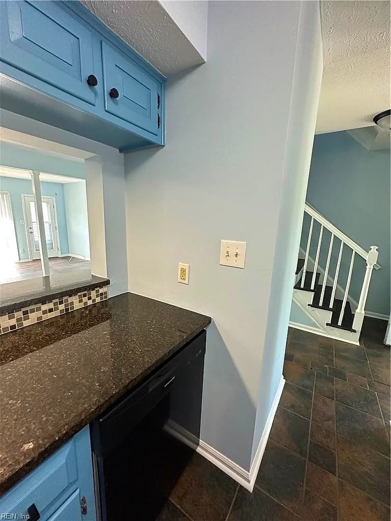 105 Scotts PT #3, HAMPTON VA 23663 thumb 7