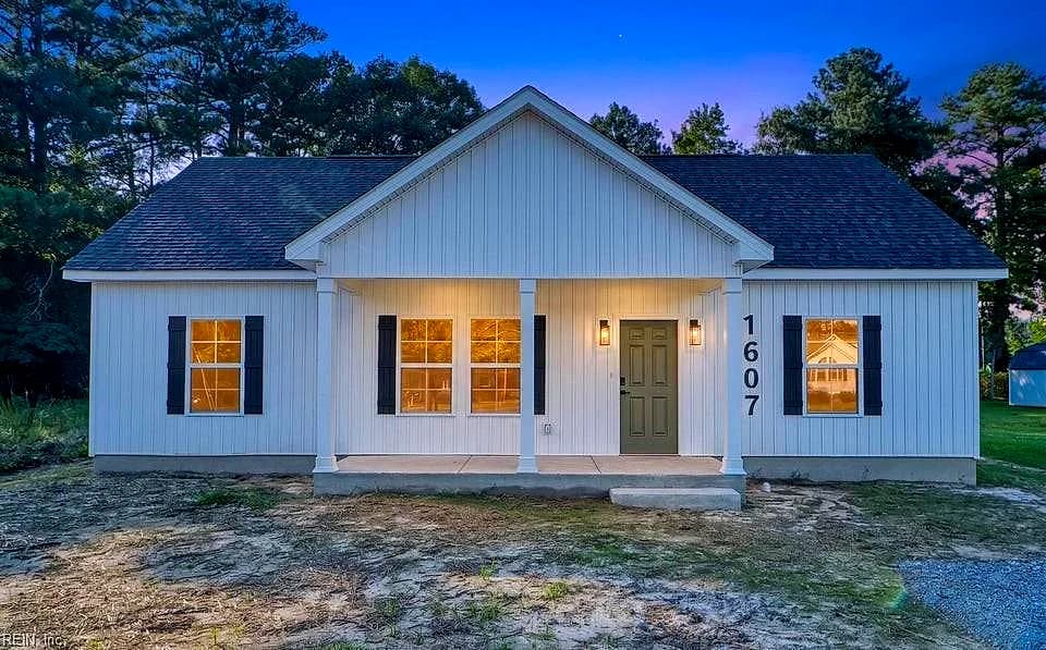 1607 N Dr Martin Luther King Jr DR, AHOSKIE NC 27910 - Photo 2