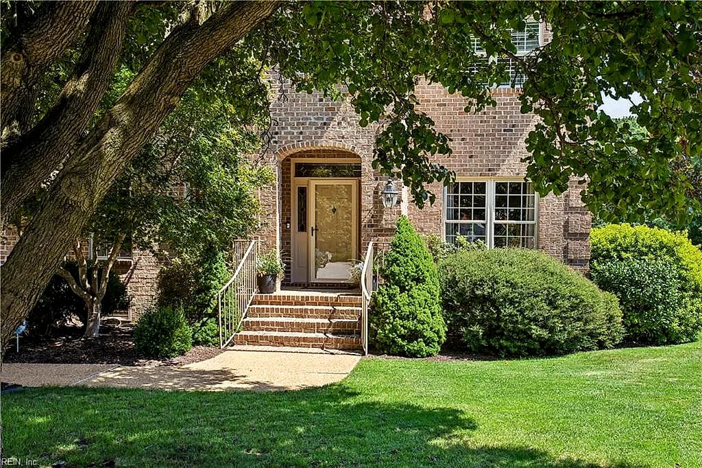 407 Blevins RN, YORKTOWN VA 23693 - Photo 4