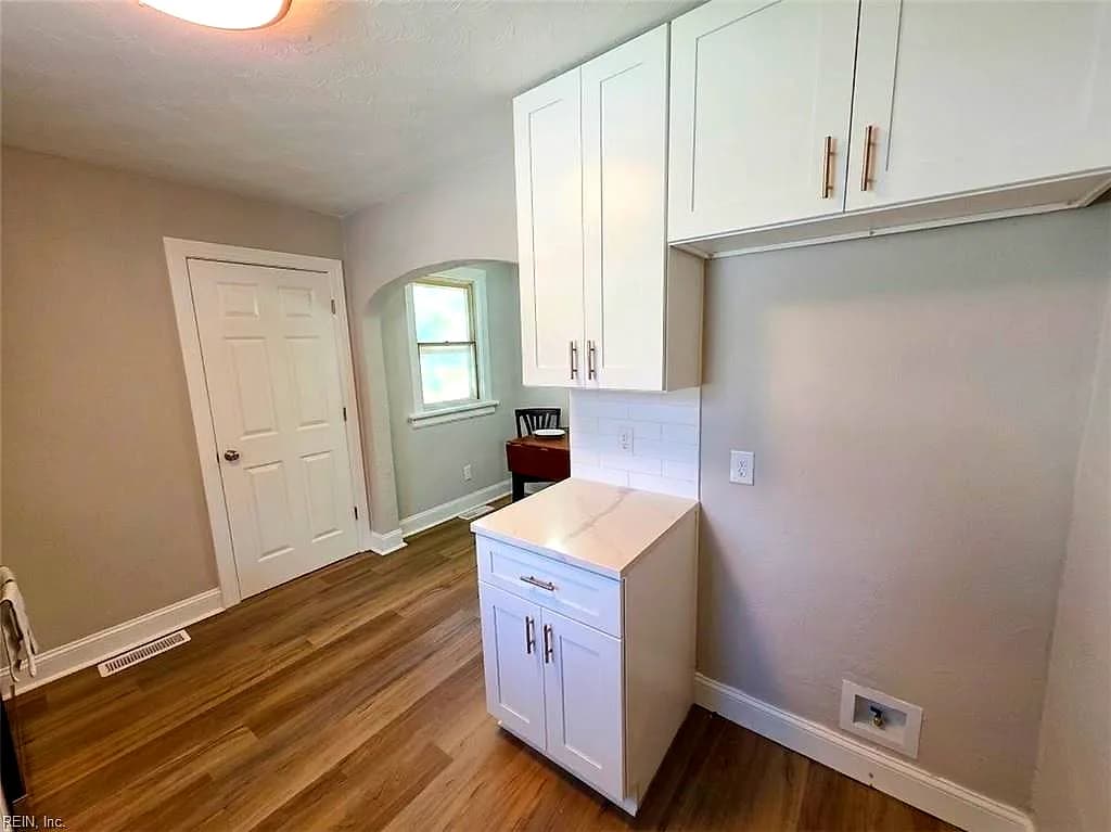 26 S Fairview CIR, PORTSMOUTH VA 23702 - Photo 4