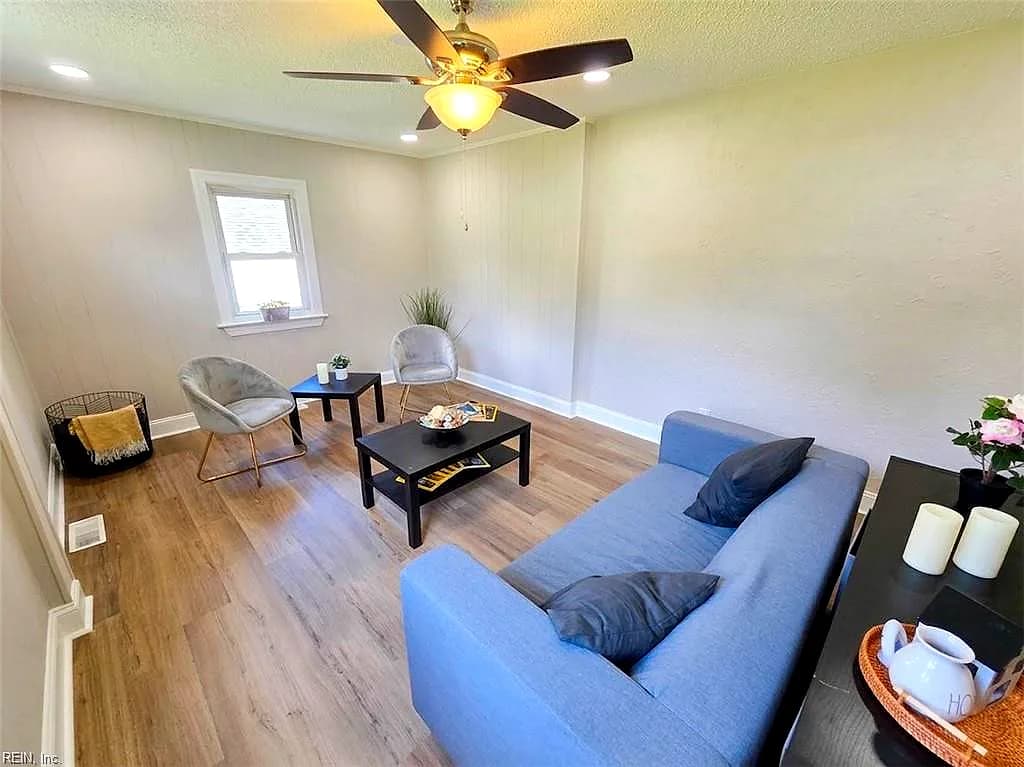 26 S Fairview CIR, PORTSMOUTH VA 23702 thumb 8
