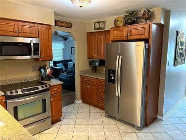 924 Whisper Hollow DR, CHESAPEAKE VA 23322 thumb 7