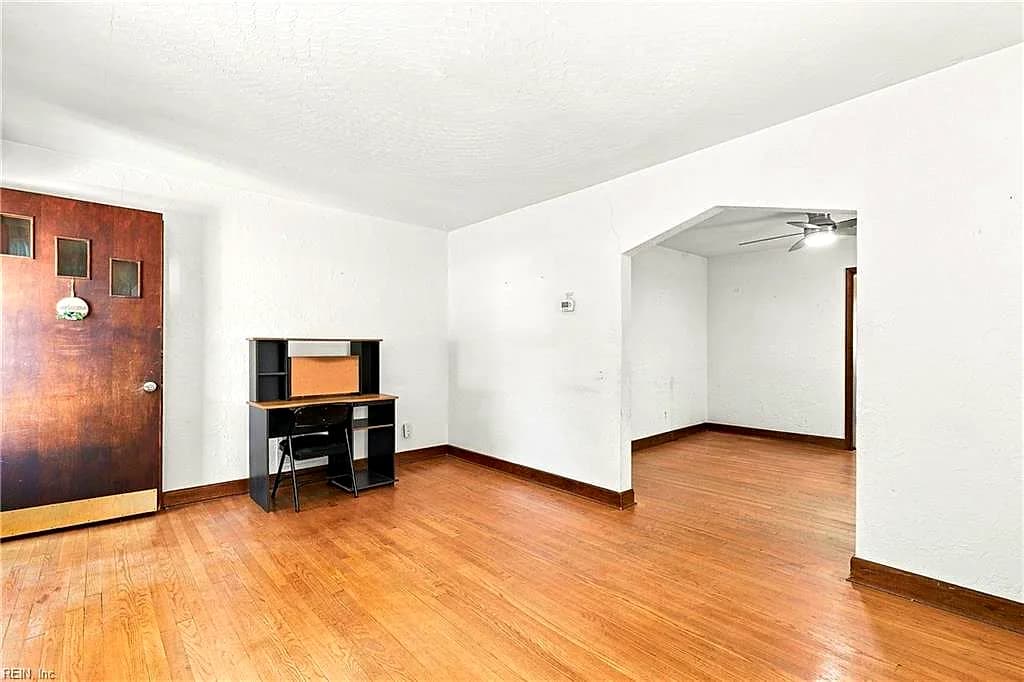 4885 Kennebeck AVE, NORFOLK VA 23513 - Photo 5