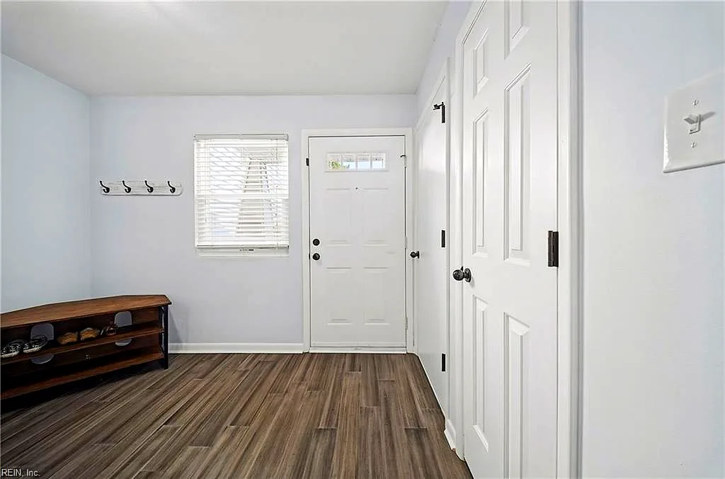 4836 Beach Cove PL, VIRGINIA BEACH VA 23455 - Photo 4
