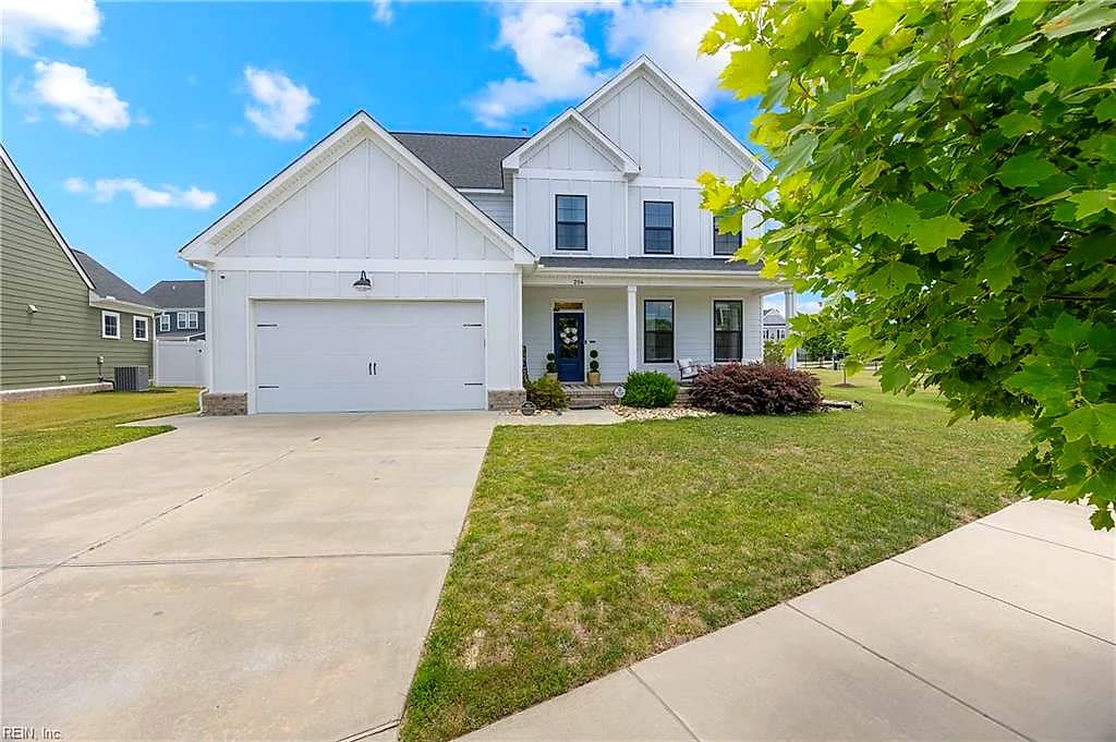 204 McCormick DR, SUFFOLK VA 23434 - Main photo