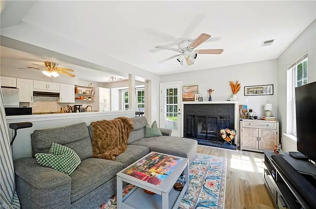 1805 Riddle AVE, VIRGINIA BEACH VA 23454 - Photo 5