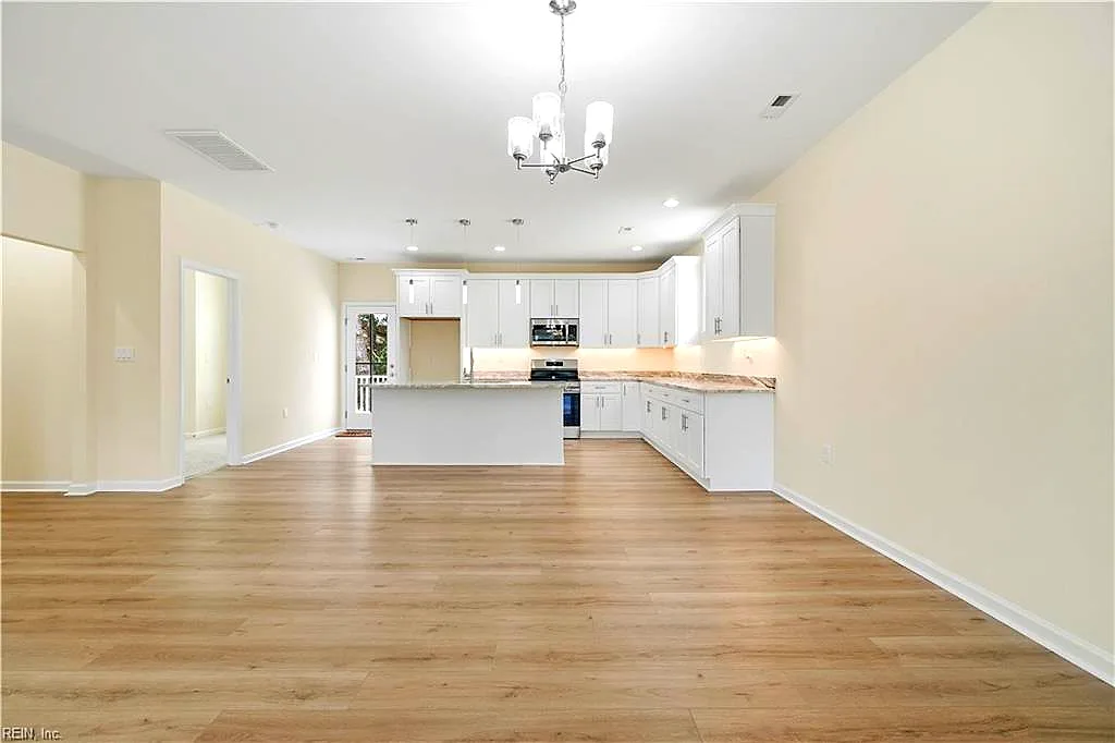 9607 12th Bay ST, NORFOLK VA 23518 thumb 6