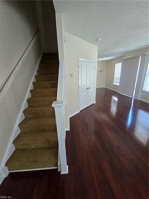2401 Wessington DR, VIRGINIA BEACH VA 23454 thumb 7
