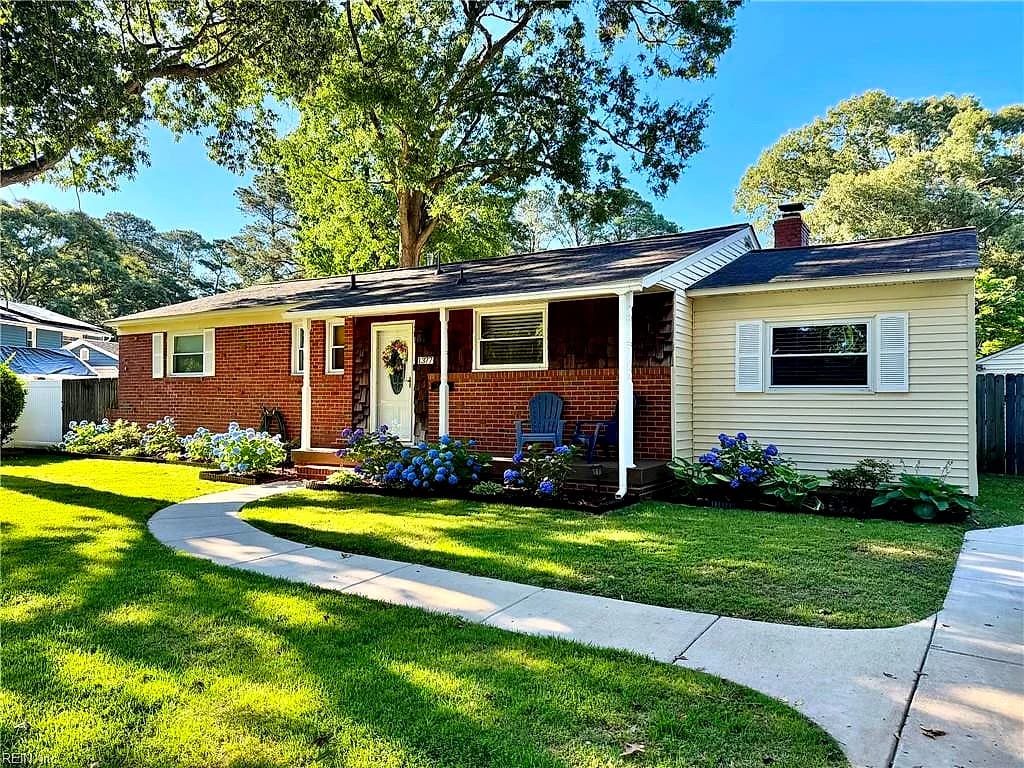 1377 Bailey ST, NORFOLK VA 23518 - Photo 3