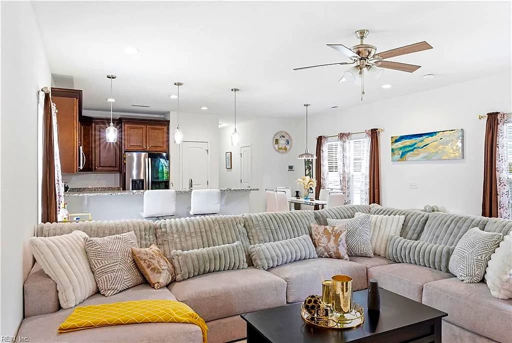 1099 Cascade BLVD, CHESAPEAKE VA 23324 thumb 12