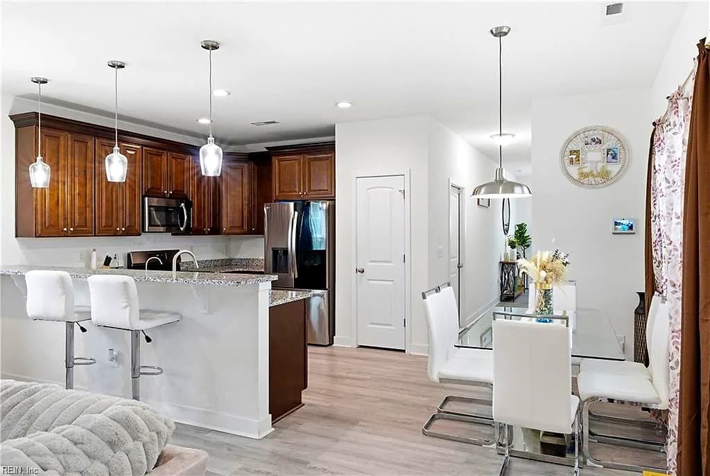 1099 Cascade BLVD, CHESAPEAKE VA 23324 thumb 7