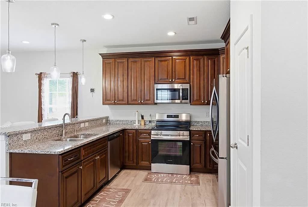 1099 Cascade BLVD, CHESAPEAKE VA 23324 thumb 9