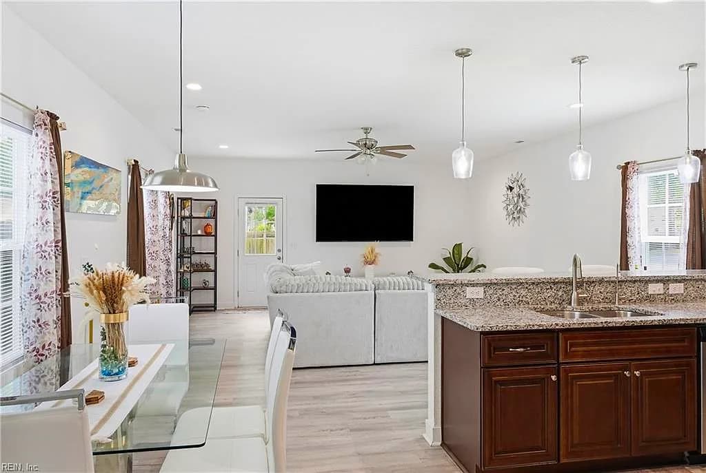 1099 Cascade BLVD, CHESAPEAKE VA 23324 thumb 10