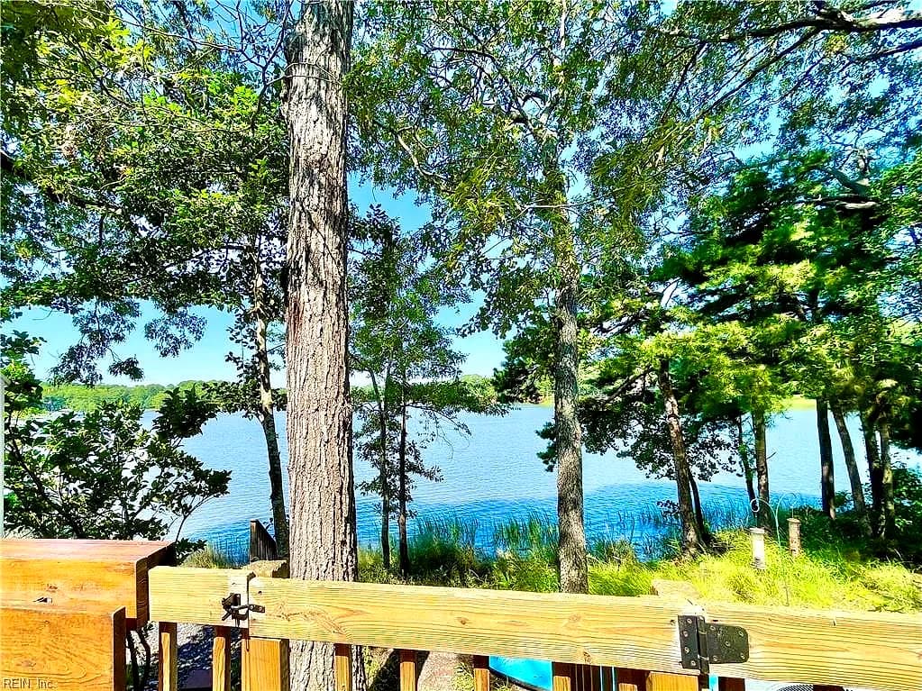 2934 Seashore PT, VIRGINIA BEACH VA 23454 - Photo 3