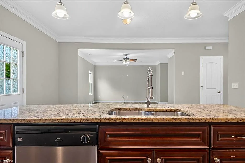 2612 Minnesota AVE, NORFOLK VA 23513 thumb 10
