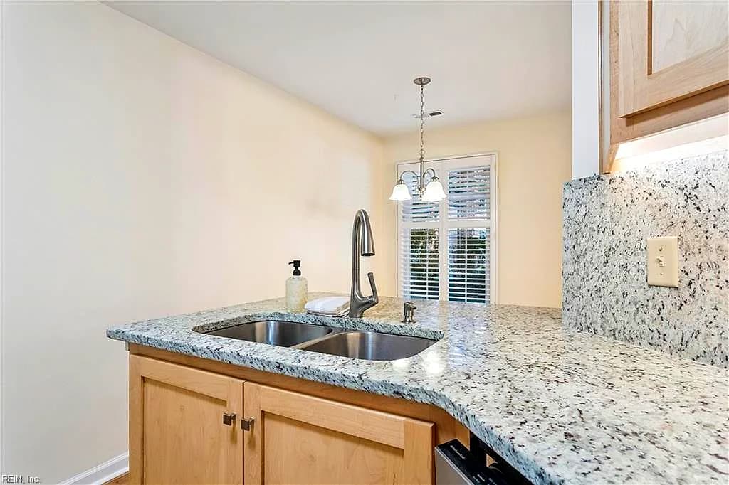 225 Woodmere DR #A, WILLIAMSBURG VA 23185 thumb 11