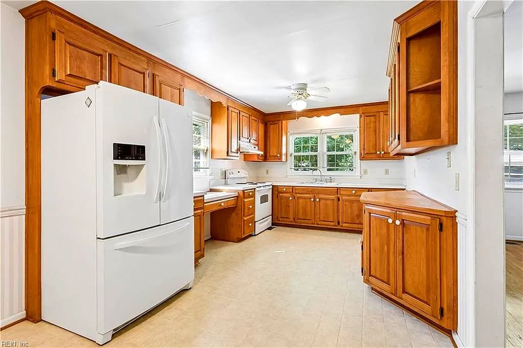 1407 Adams CIR, HAMPTON VA 23663 thumb 9