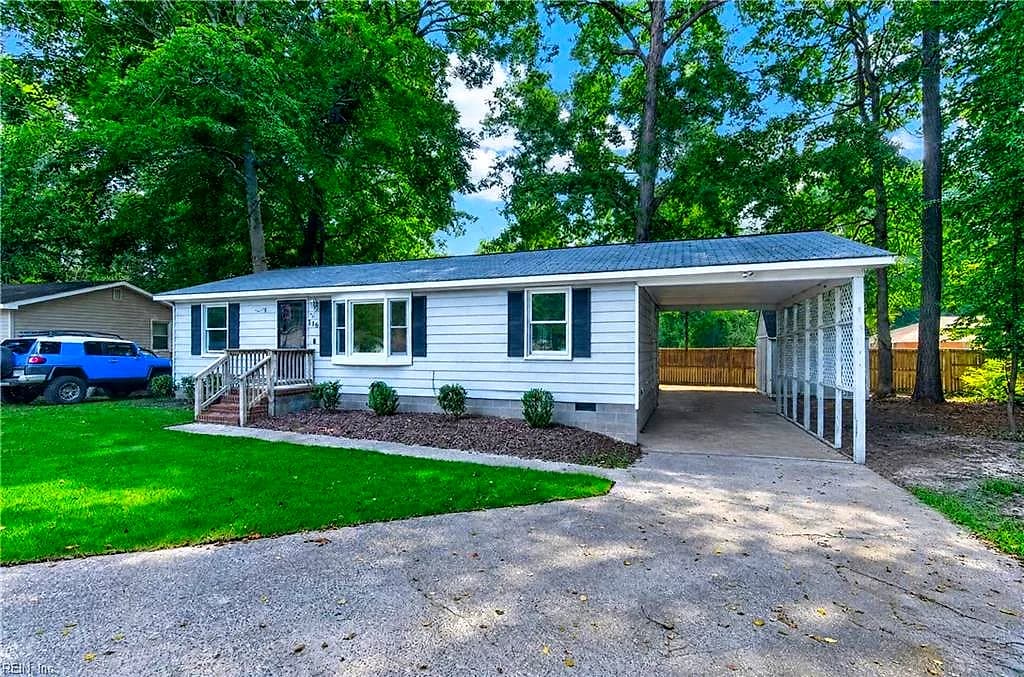 116 QUAIL RD, YORKTOWN VA 23692 - Photo 3