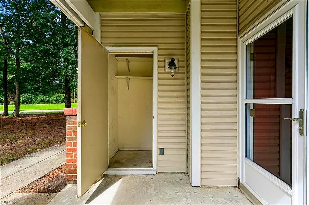 102 Stratford DR #A, WILLIAMSBURG VA 23185 - Photo 4