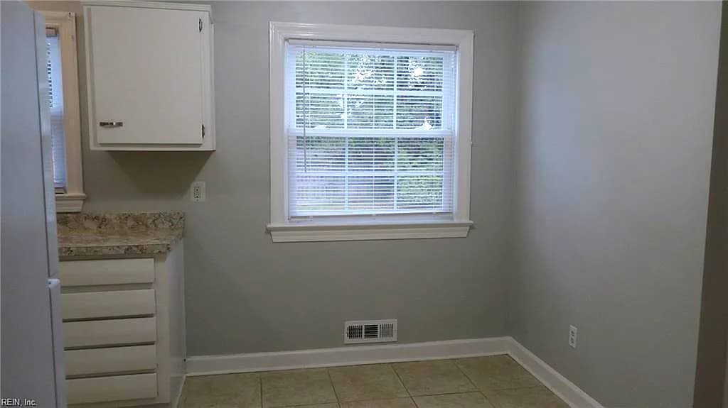 408 Pin Oak RD, NEWPORT NEWS VA 23601 thumb 10