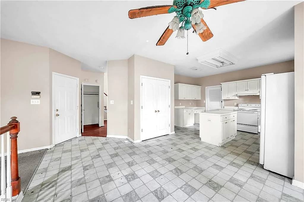 750 Beckley LN, CHESAPEAKE VA 23322 thumb 9