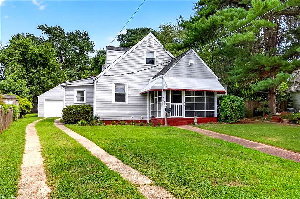 7512 Yorktown DR, NORFOLK VA 23505 - Main photo