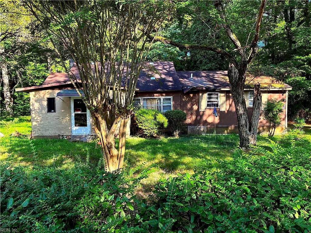 307 Church Rd RD, YORKTOWN VA 23690 - Main photo