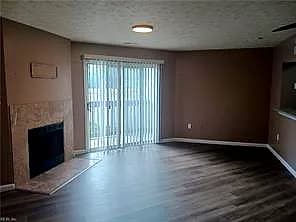 89 Cape Dorey DR, HAMPTON VA 23666 thumb 3
