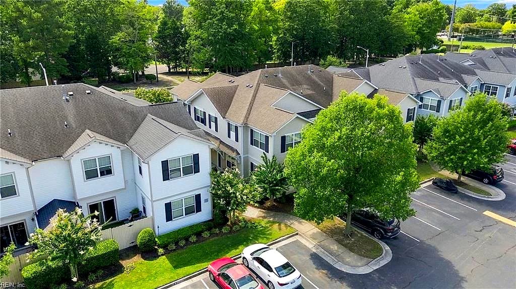 1519 Rollesby WAY, CHESAPEAKE VA 23320 - Photo 3
