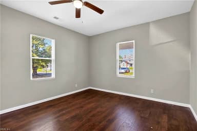 311 W 1st AVE, FRANKLIN VA 23851 thumb 9