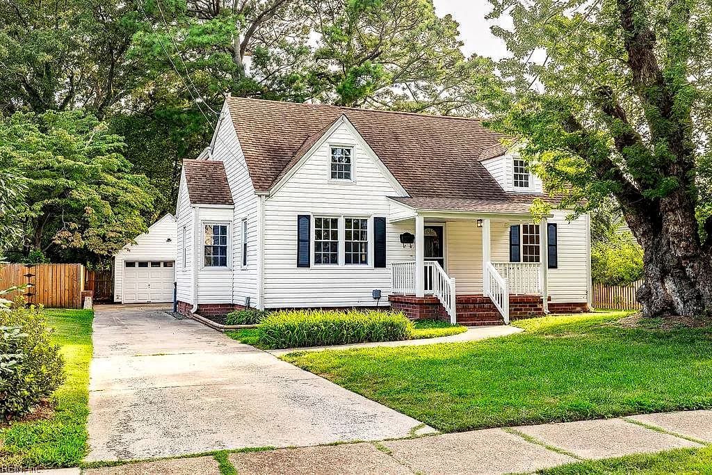 1911 E Bayview BLVD, NORFOLK VA 23503 - Main photo
