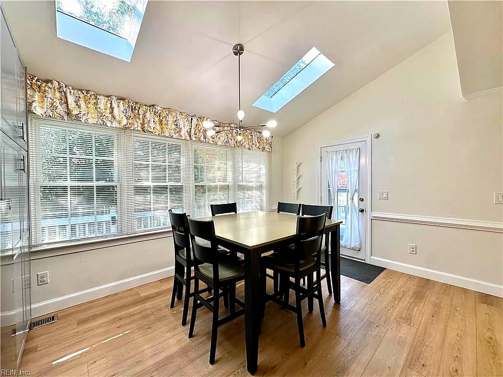 948 Forest Lakes Circle CIR, CHESAPEAKE VA 23322 thumb 12