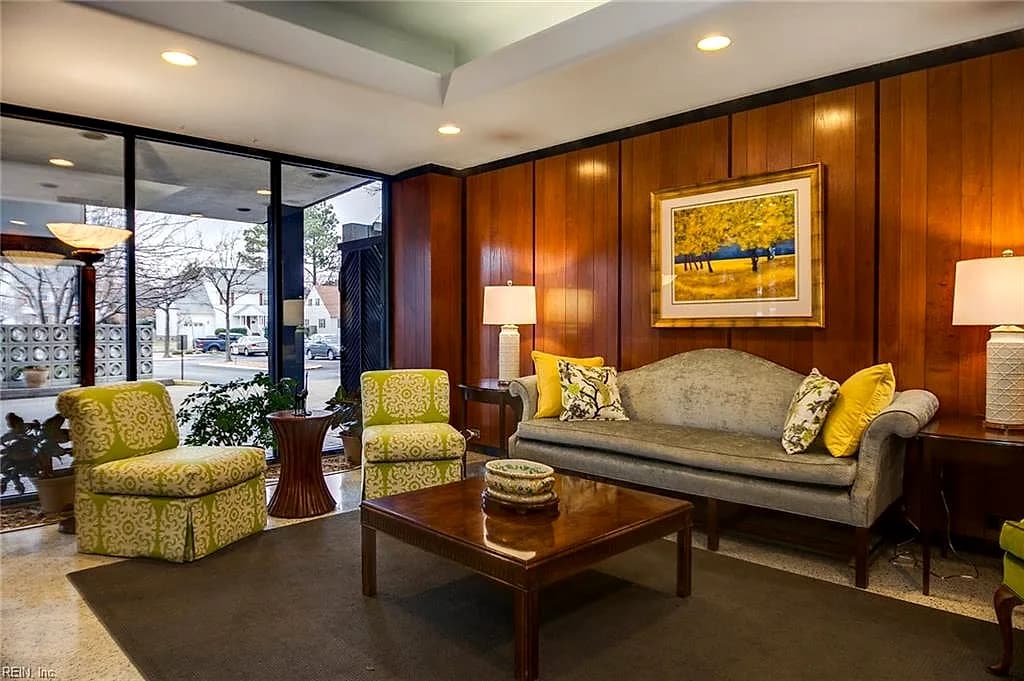 7320 Glenroie AVE #11J, NORFOLK VA 23505 - Photo 5