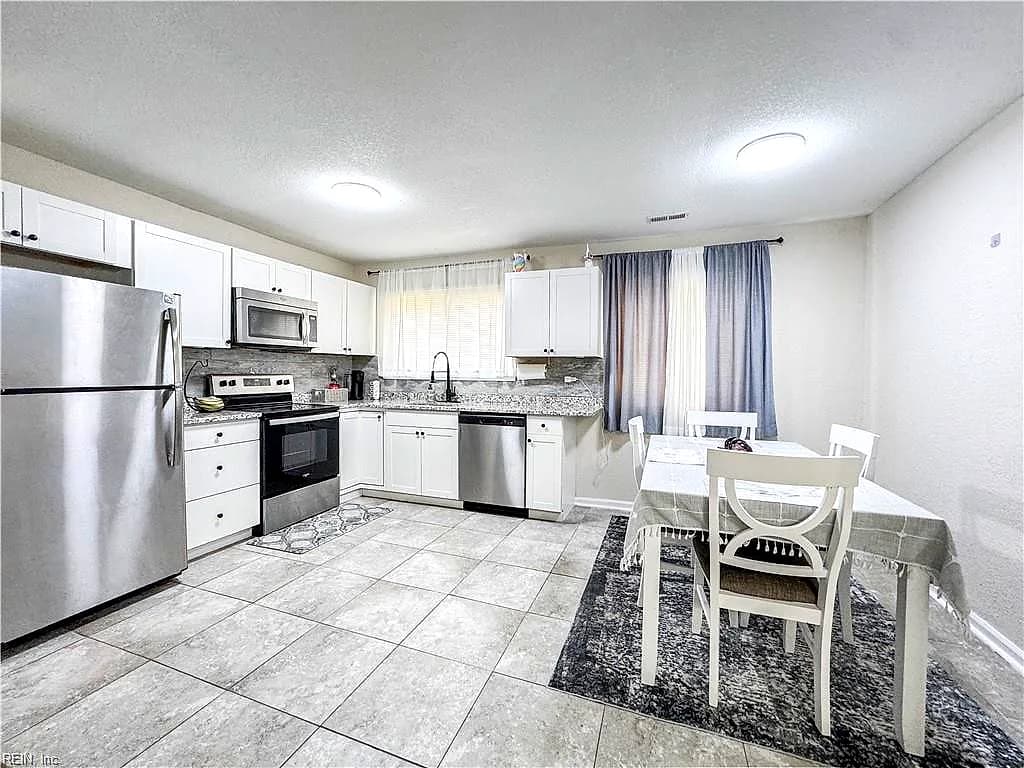 3905 Sunstream PW, VIRGINIA BEACH VA 23456 thumb 11