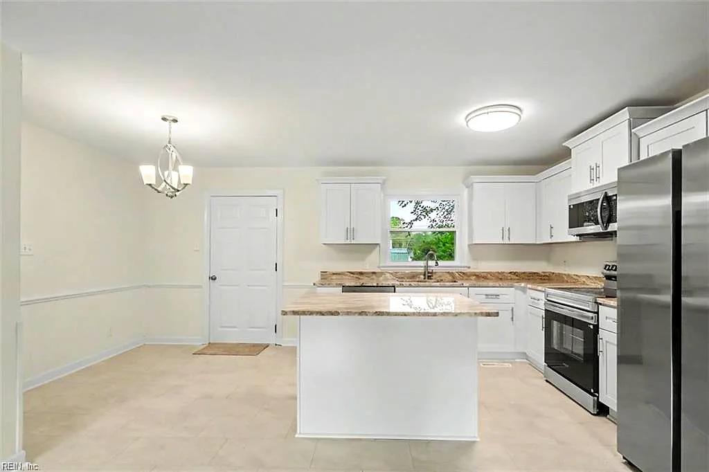 116 Bailey RD, YORKTOWN VA 23692 thumb 12