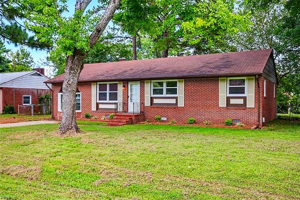 116 Bailey RD, YORKTOWN VA 23692 - Photo 4
