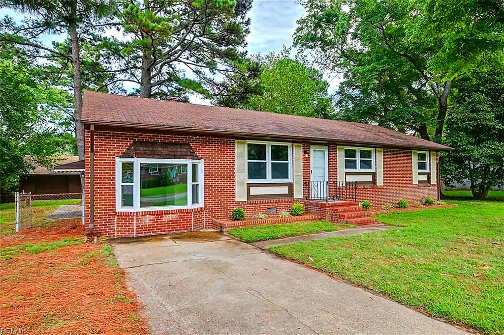 116 Bailey RD, YORKTOWN VA 23692 - Photo 5