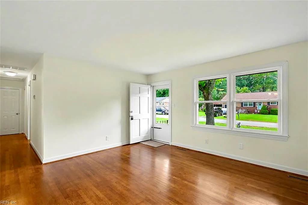116 Bailey RD, YORKTOWN VA 23692 thumb 10