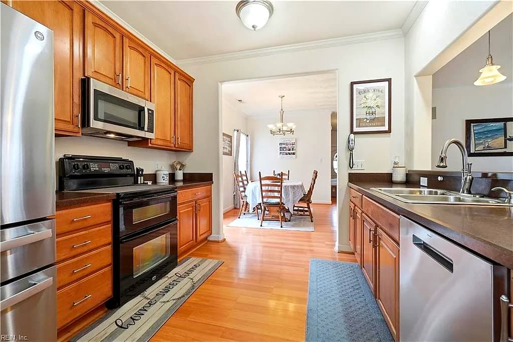 1332 Hazel AVE, CHESAPEAKE VA 23325 thumb 8