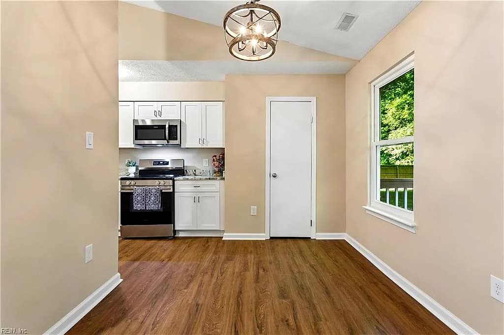 241 Batson DR, NEWPORT NEWS VA 23602 thumb 12