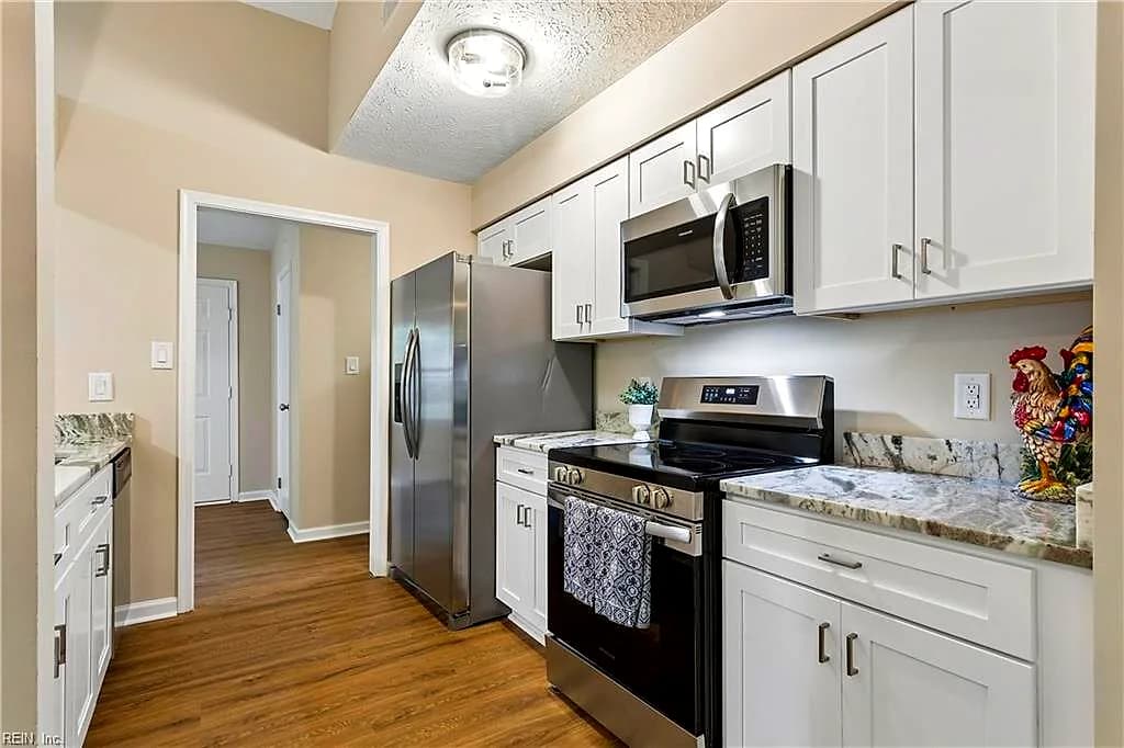 241 Batson DR, NEWPORT NEWS VA 23602 thumb 8