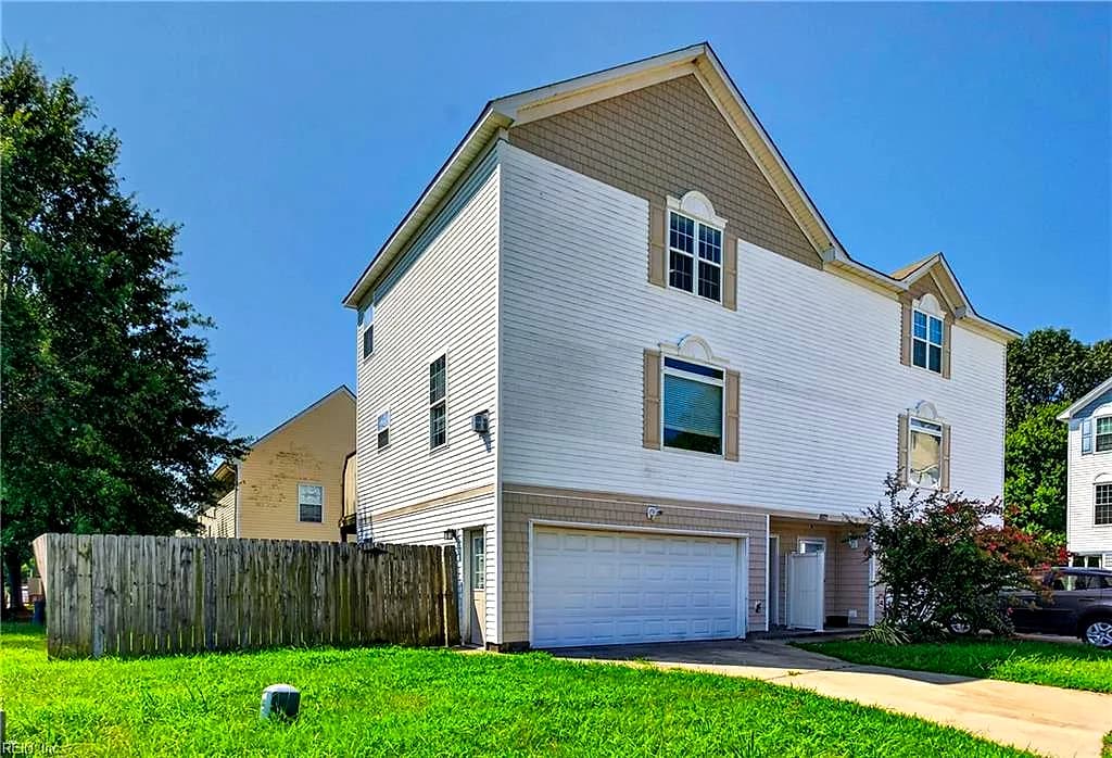 8121 Redmon RD #A, NORFOLK VA 23518 - Photo 3