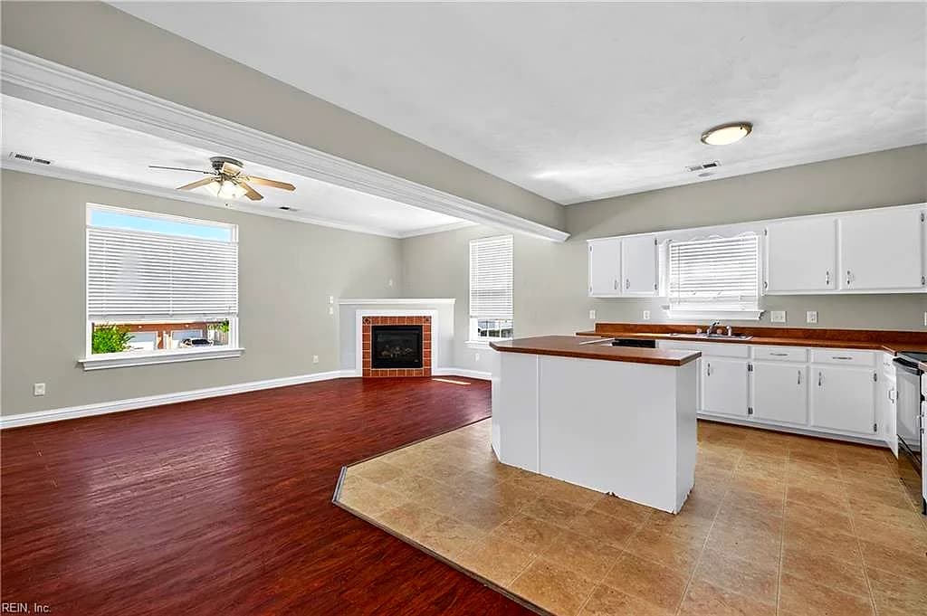 8121 Redmon RD #A, NORFOLK VA 23518 - Photo 5