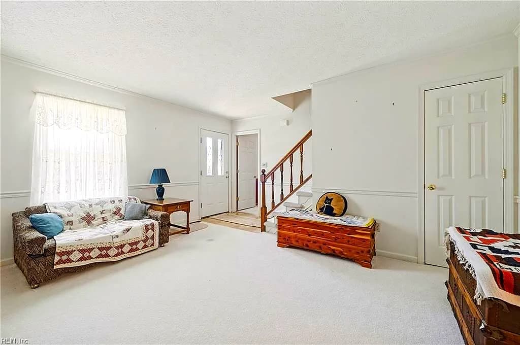 211 Woodburn DR, HAMPTON VA 23664 thumb 8