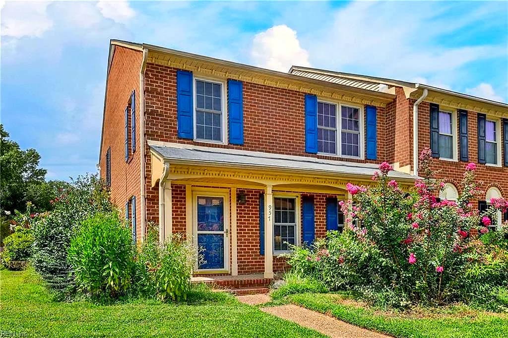 957 Colonial Meadows WAY, VIRGINIA BEACH VA 23454 - Main photo