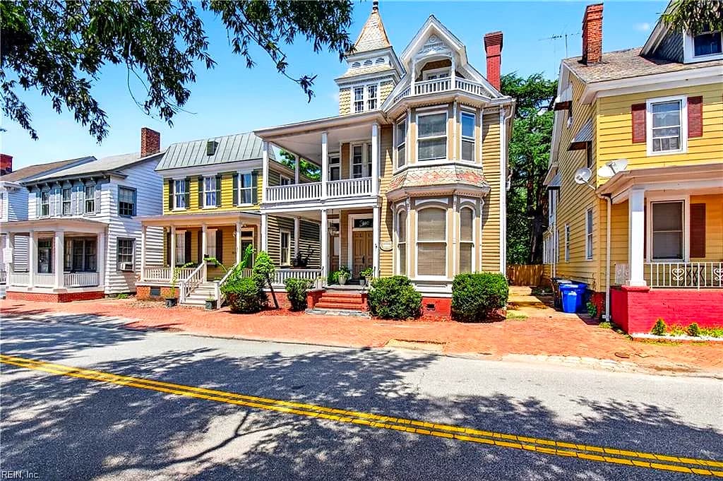 320 London ST, PORTSMOUTH VA 23704 - Main photo