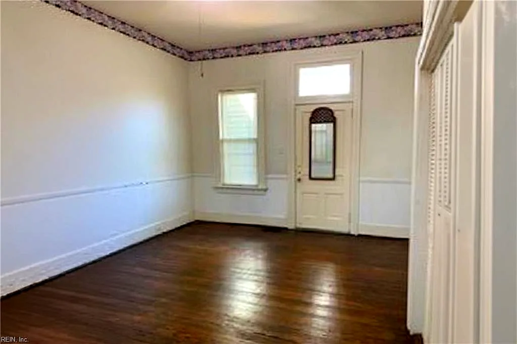 320 London ST, PORTSMOUTH VA 23704 thumb 8
